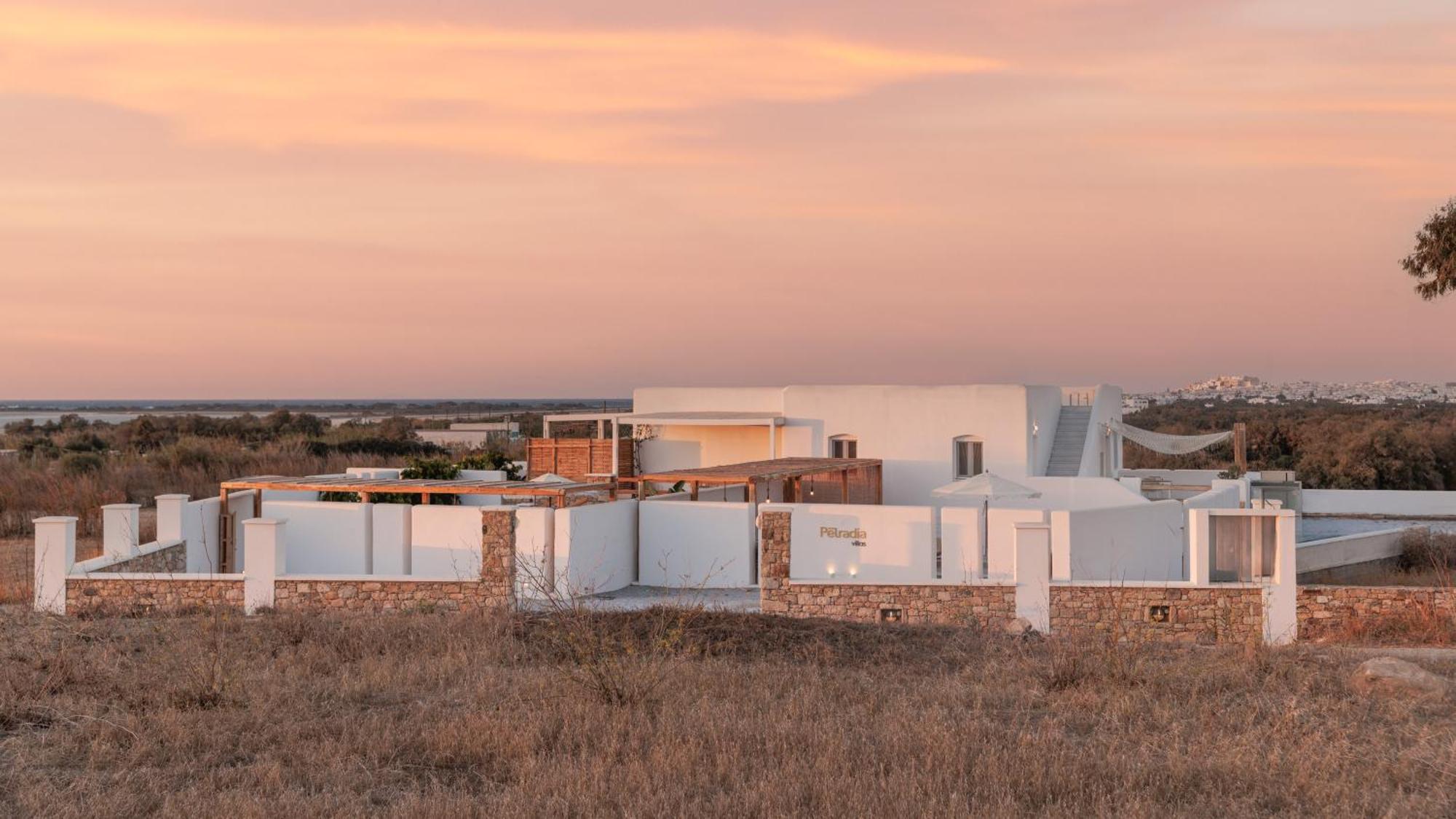 Petradia Villas Agia Anna  외부 사진